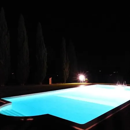 Podere Tresa Casa de Férias *