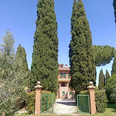 Podere Tresa Casa de Férias *